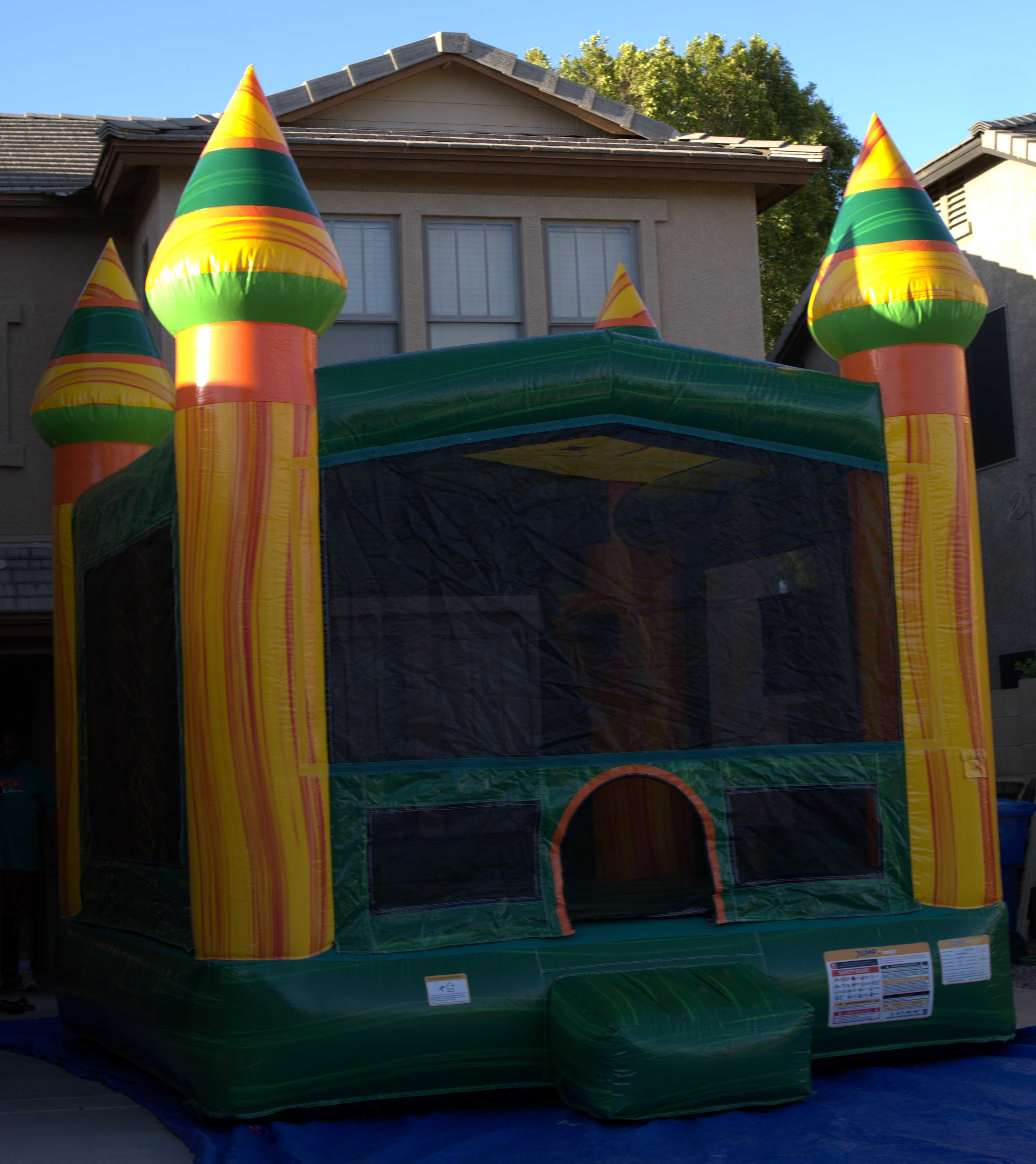 Green bounce house rental in Avondale AZ